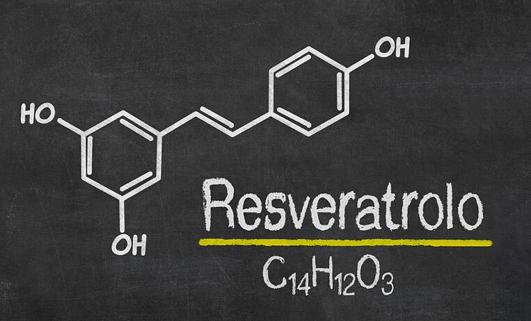 Formula chimica del resveratrolo Formula chimica del resveratrolo