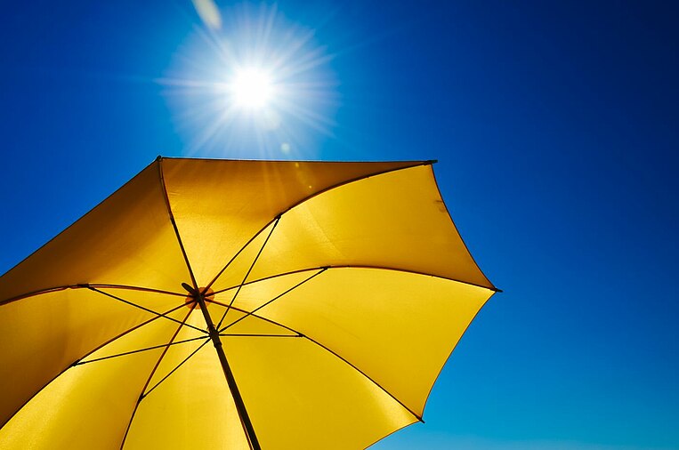 Ombrellone giallo Ombrellone giallo