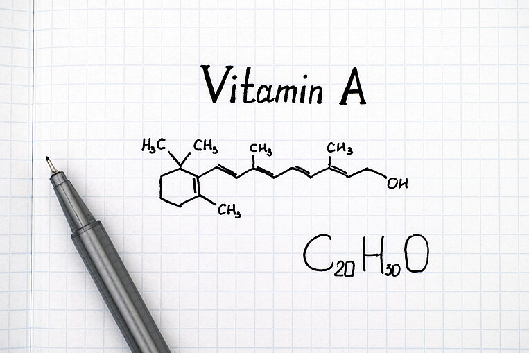Chemische Formel von Vitamin A Chemische Formel von Vitamin A