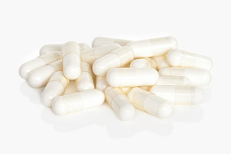 Magnesiumpräparate auf einer Stelle liegend Magnesiumpräparate auf einer Stelle liegend