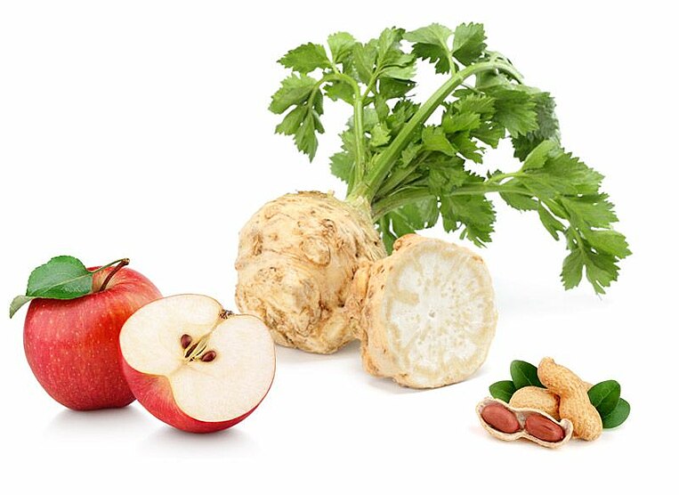 Apfel, Sellerie und Erdnüsse Apfel, Sellerie und Erdnüsse